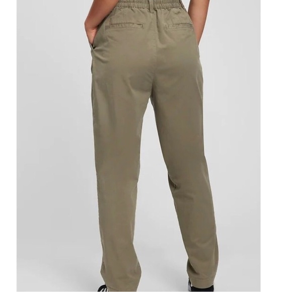 NWT! GAP Women's Black High Rise Pleated Khaki with Washwell - Multiple Sizes - Picture 6 of 7